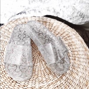 URBAN OUTFITTER JELLY SLIDES